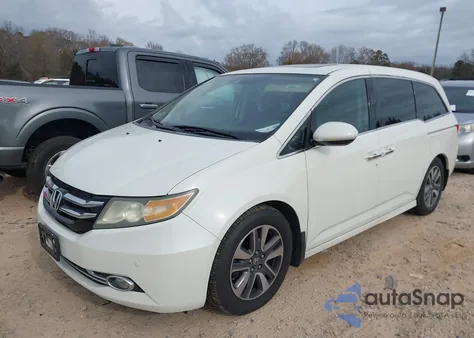 2014 Honda Odyssey Touring/Touring Elite z USA, uszkodzony, nr VIN 5FNRL5H97EB077018